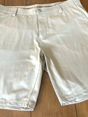 Rhone 9" Mid-Rise Flat Front Casual Resort Chino Short Khaki Men's SZ 35 NWOT